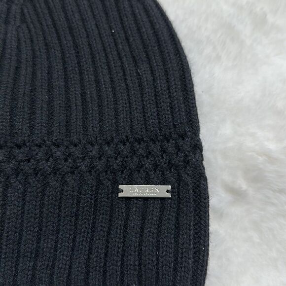RALPH LAUREN RIBBED BEANIE. OS BLACK. - Picture 2 of 6